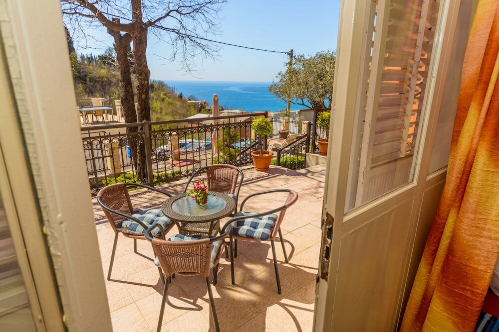 Фото Villa Nena Apartments