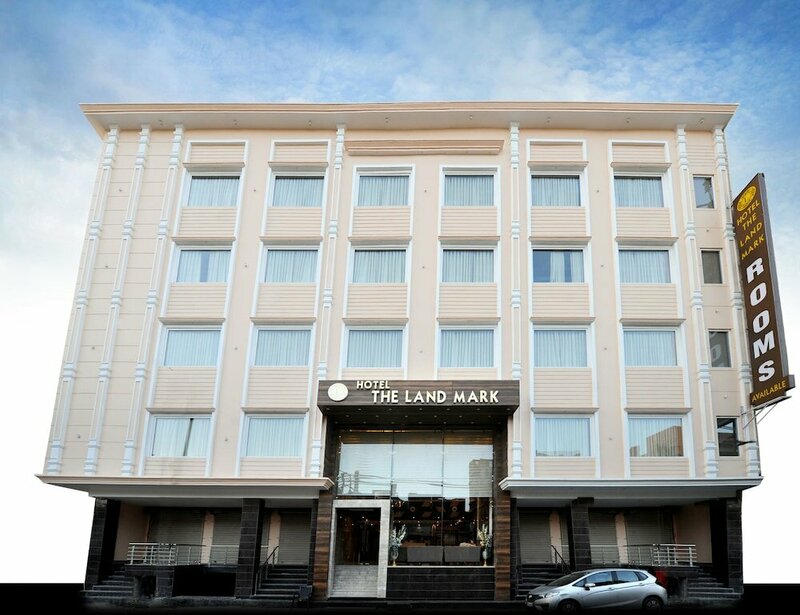 Гостиница The Landmark Amritsar в Амритсаре