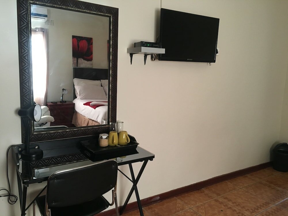 Фото Pleassure Suites