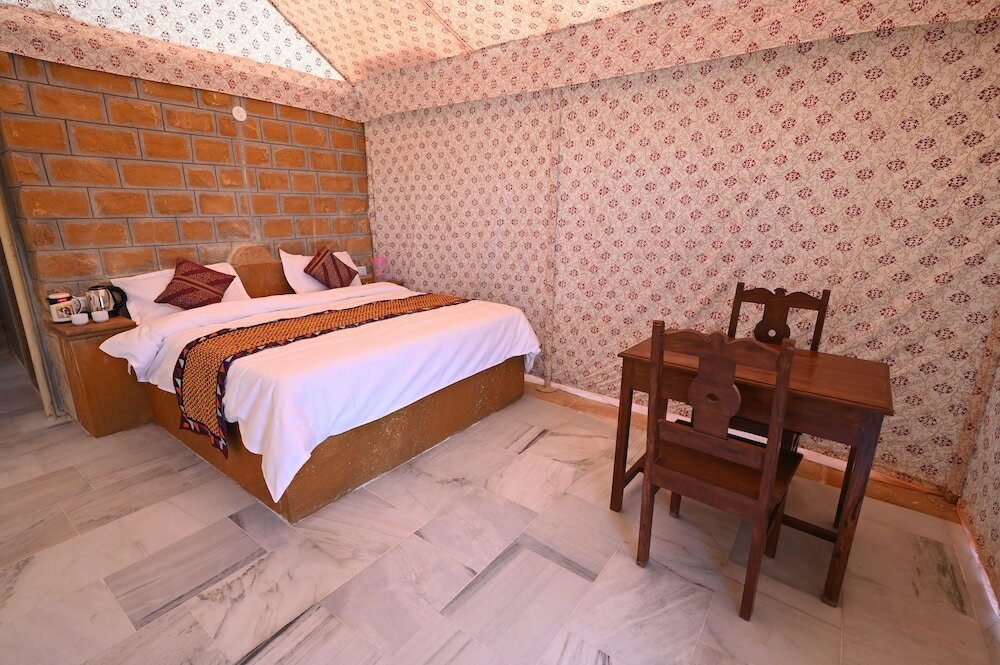 Фото Classic Thar Resort Camp