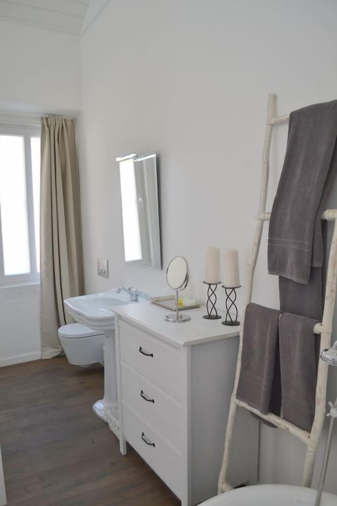 Фото Rh Aqueduto Lisbon House