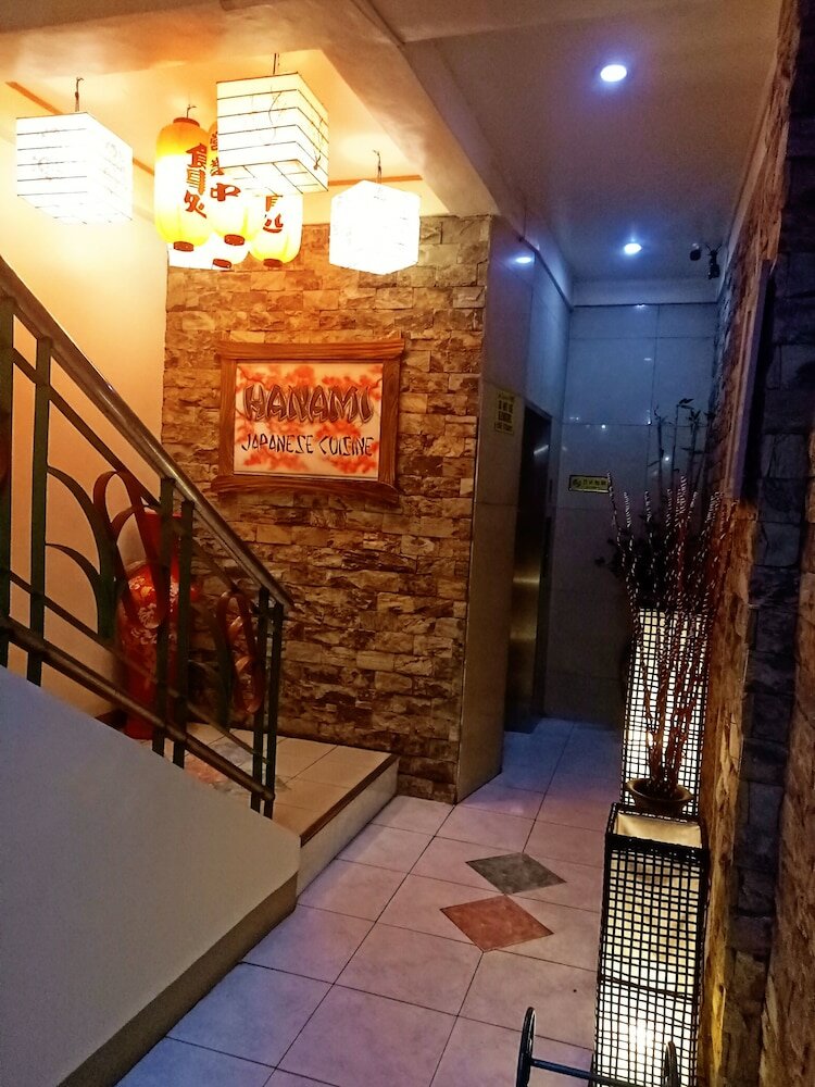 Фото Tabaco Gardenia Hotel