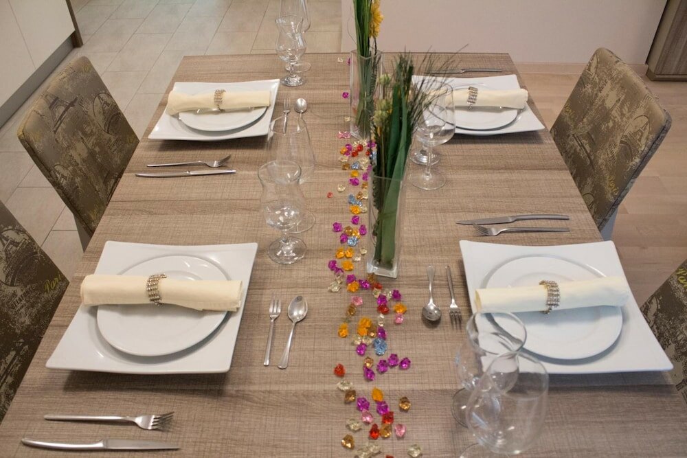 Фото Capitol Suites