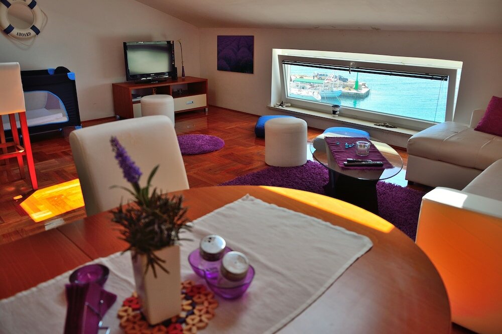 Фото Apartments Mistral