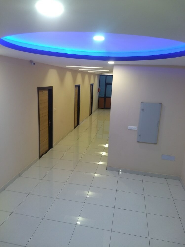 Фото Hotel Reyansh