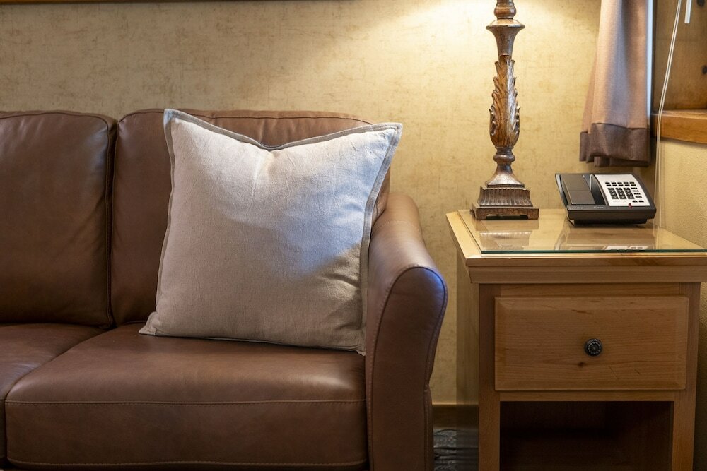 Фото GetAways at Olympic Village Inn