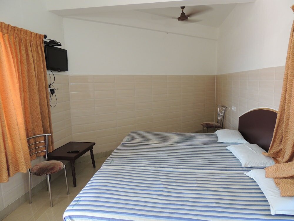 Фото Hotel Ashoka