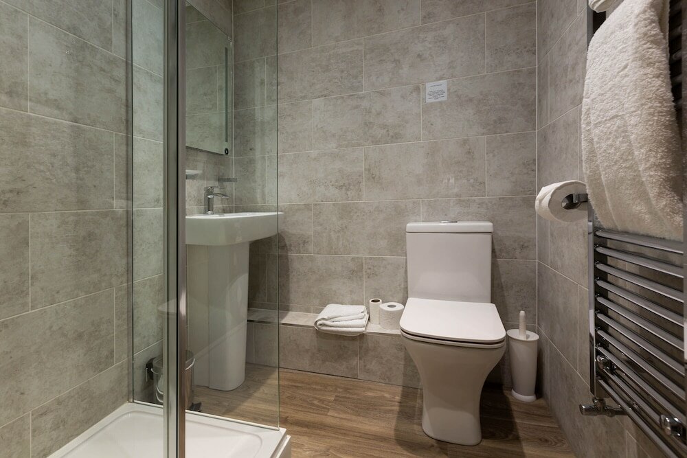 Фото The White Swan