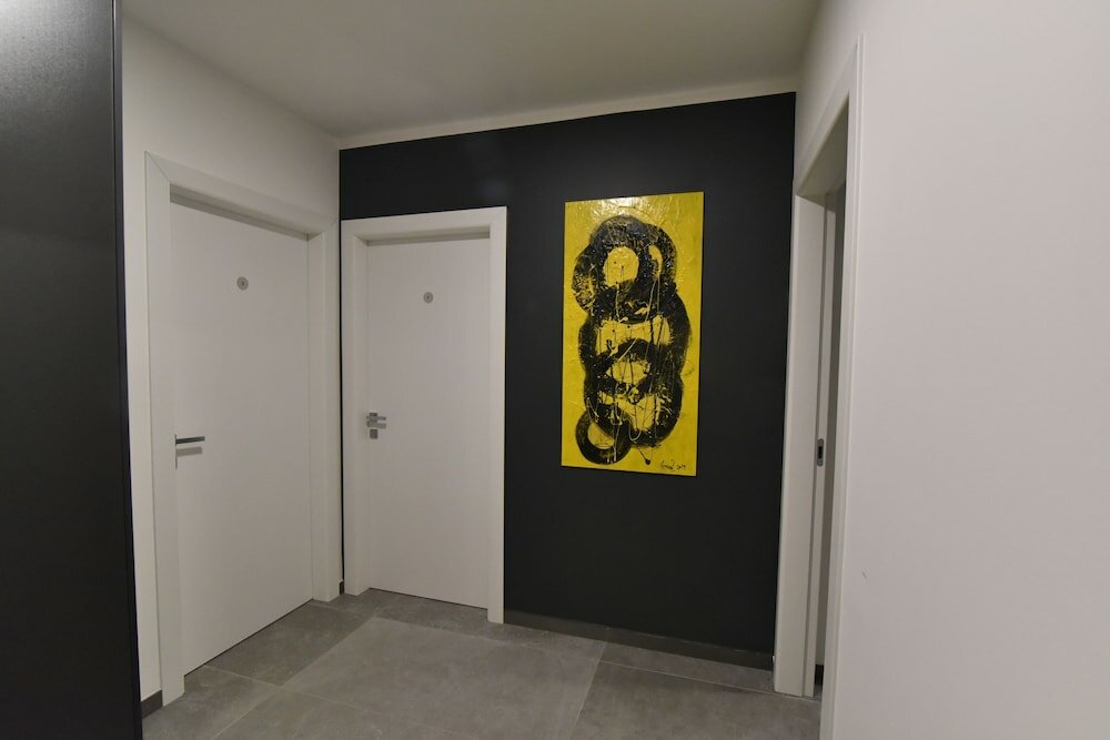 Фото Mono Apartments & Rooms