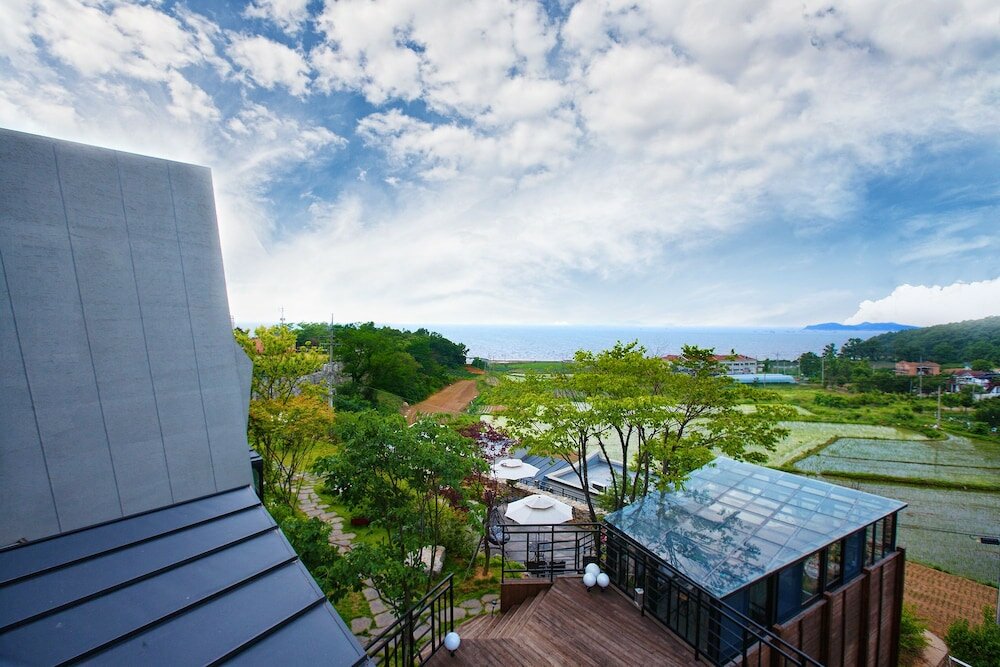 Фото Healing 11st Pension