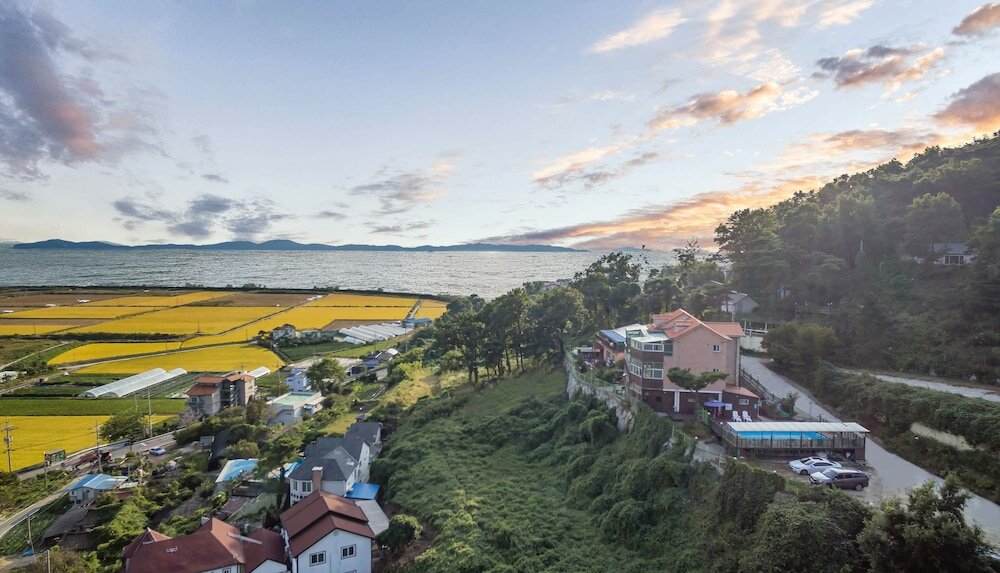 Фото Goorm Dari Pension