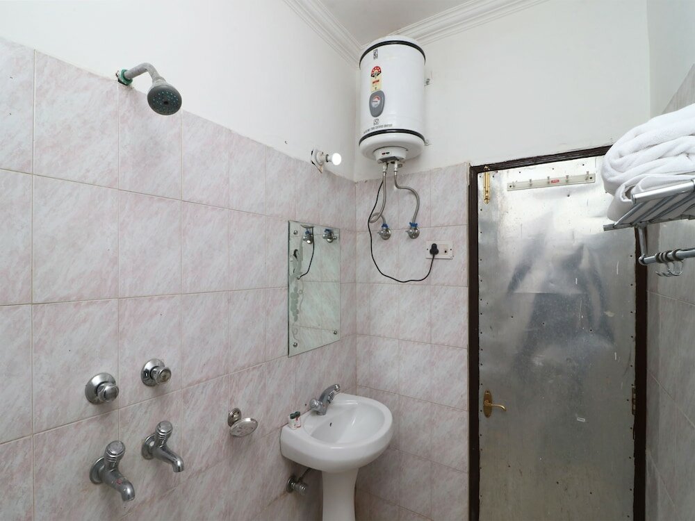 Фото Oyo 29762 Hotel Meridian