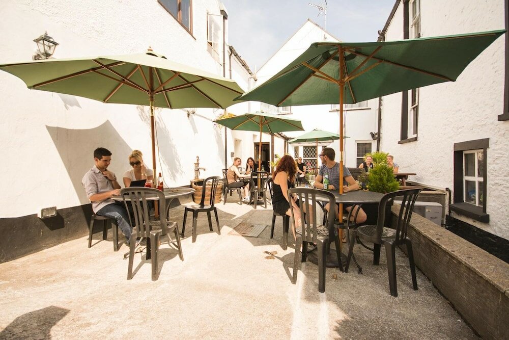 Фото The Castle Hotel