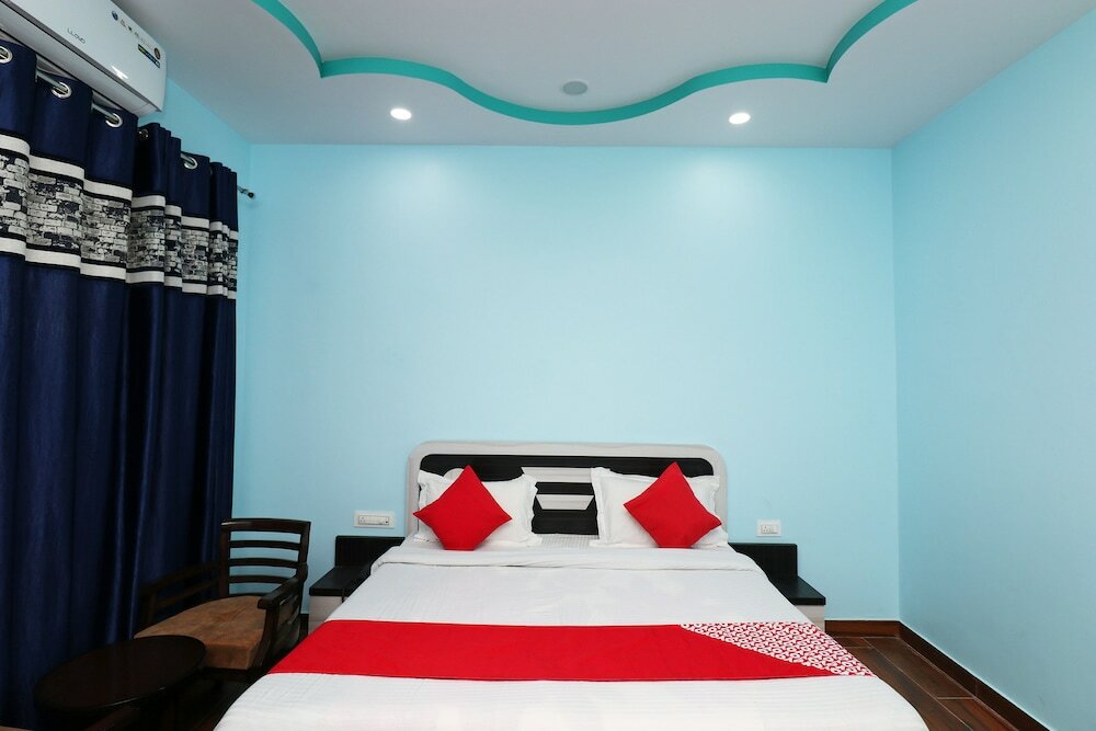 Фото Oyo 36065 City Tower Hotel