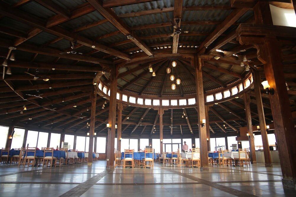 Фото Laguna Beach Marsa Resort