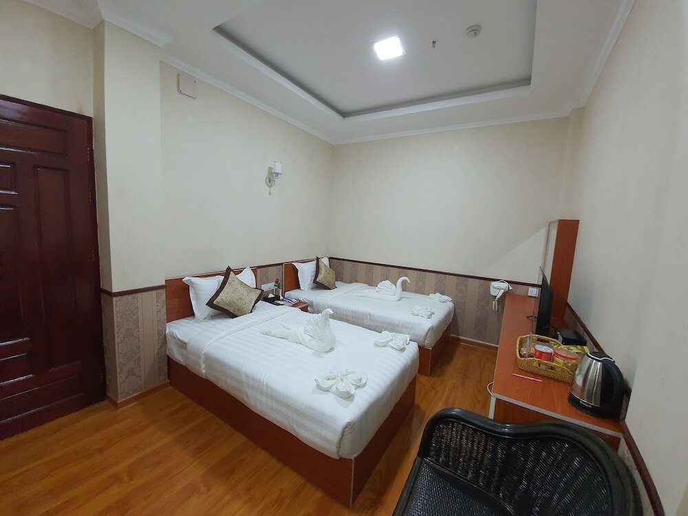 Фото Shwe Pe Ti Hotel