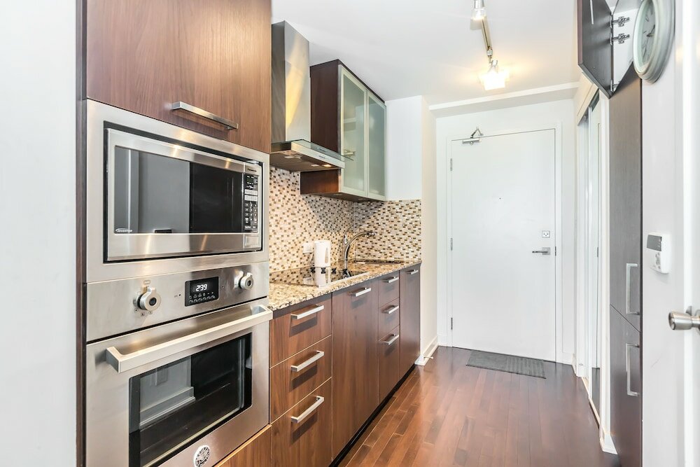 Фото 50+ Floor View of Lake-shore Executive Stay