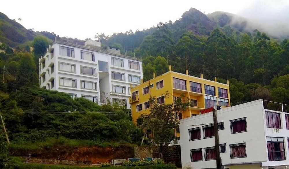 Фото Tea Mount Suites