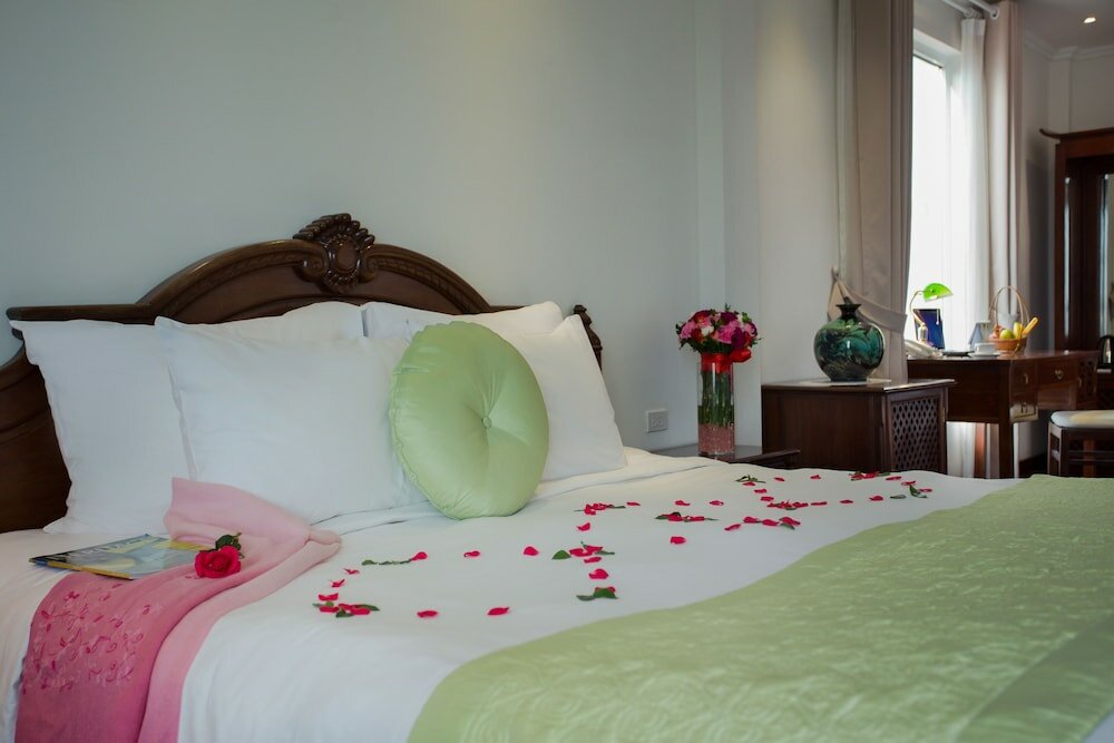 Фото Mercury Central Hotel Hanoi