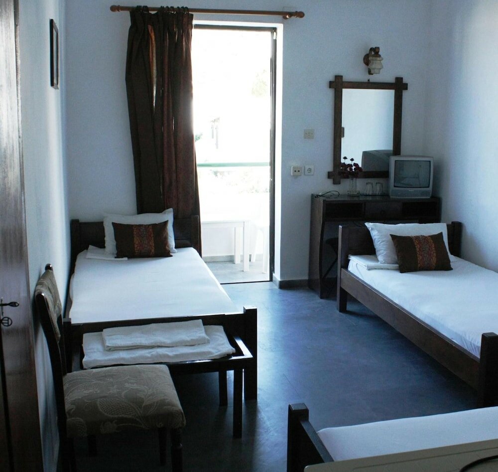 Фото Hotel Elvira