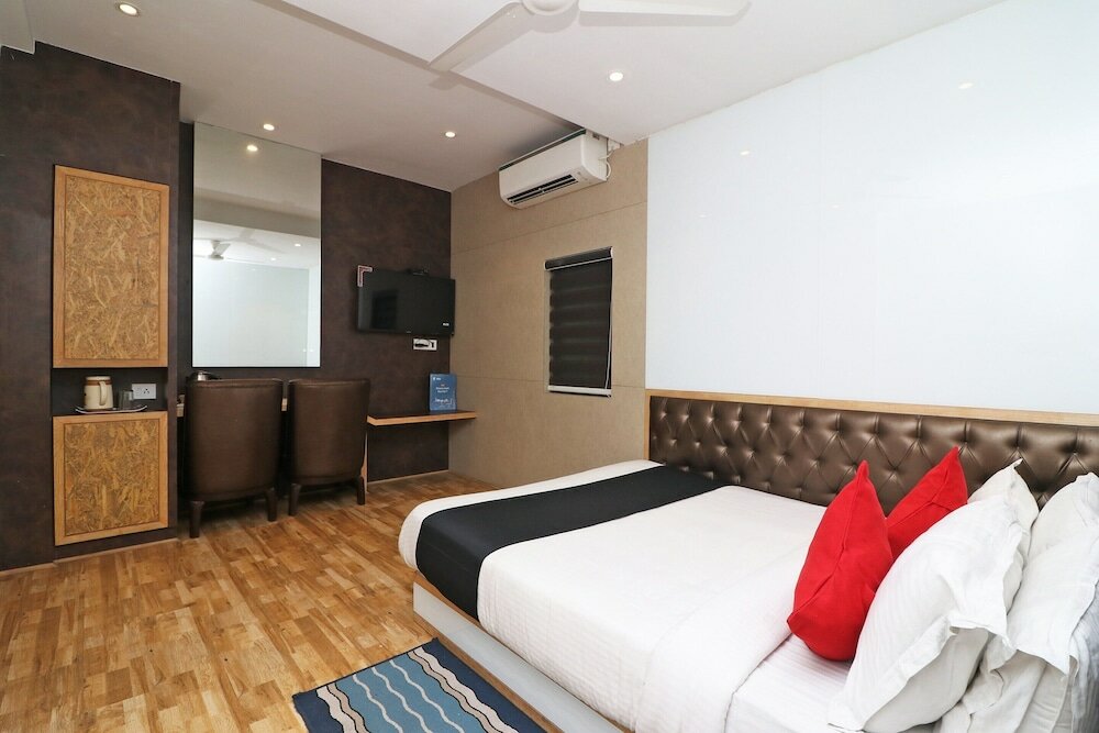 Фото Capital O 1481 Hotel Heritage