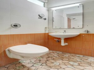 Гостиница Capital O 42226 Pine Tree Signature