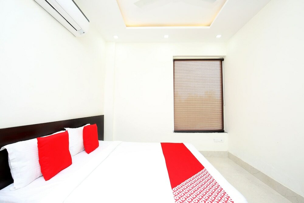 Фото Oyo 40417 Hotel Grand Taj