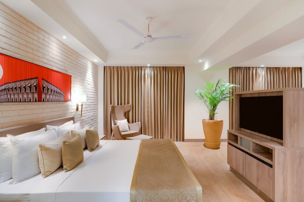 Фото Lemon Tree Premier Mumbai Intl. Airport