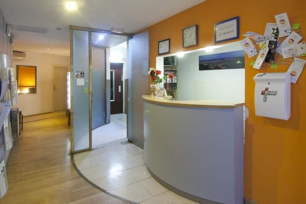 Фото Residencia Universitaria Augusta