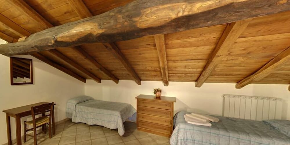 Фото Agriturismo La Ferrera