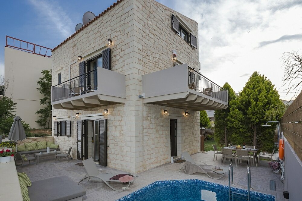 Фото Villa Sirocos, Private eco pool, near the beach