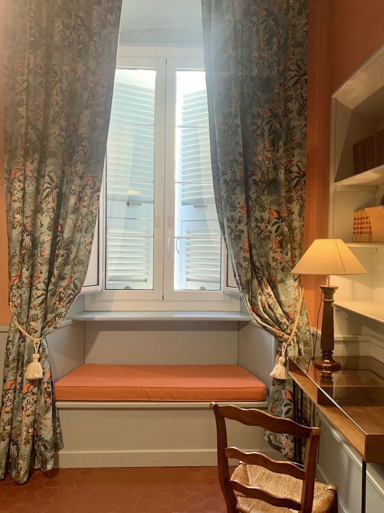 Фото Hotel Central Bastia