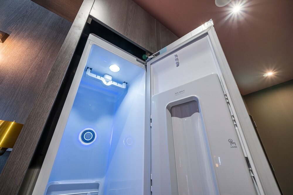 Фото Brown Dot Hotel Masan