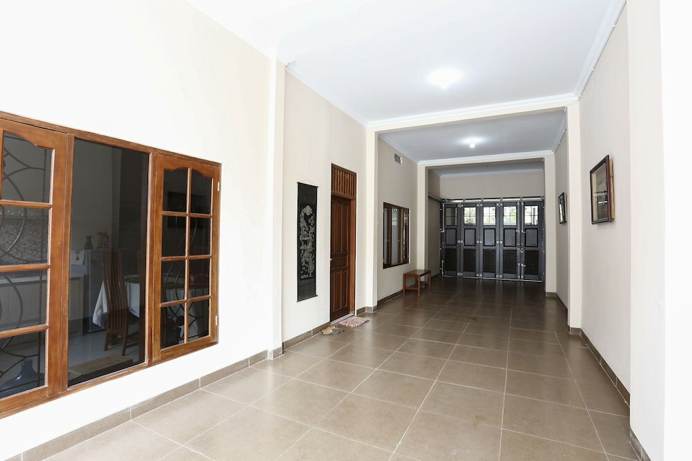 Фото RedDoorz @ Condong Catur 3