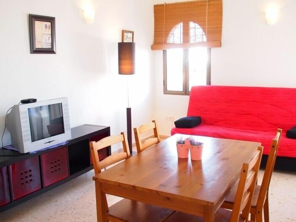 Фото Bungalow El Palmar 01