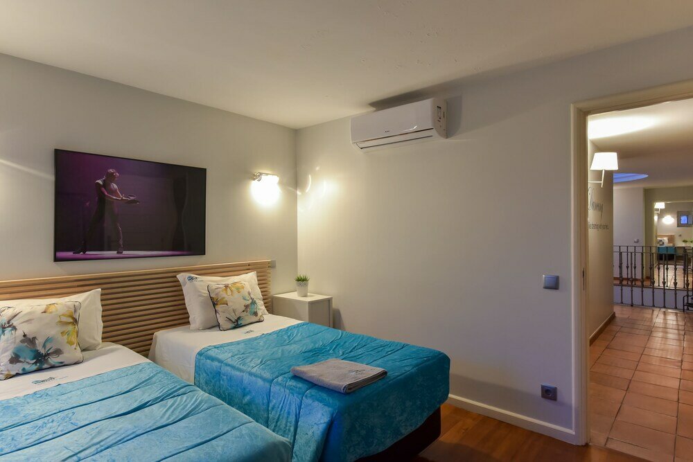 Фото Feel Porto Ribeira Vintage Duplex