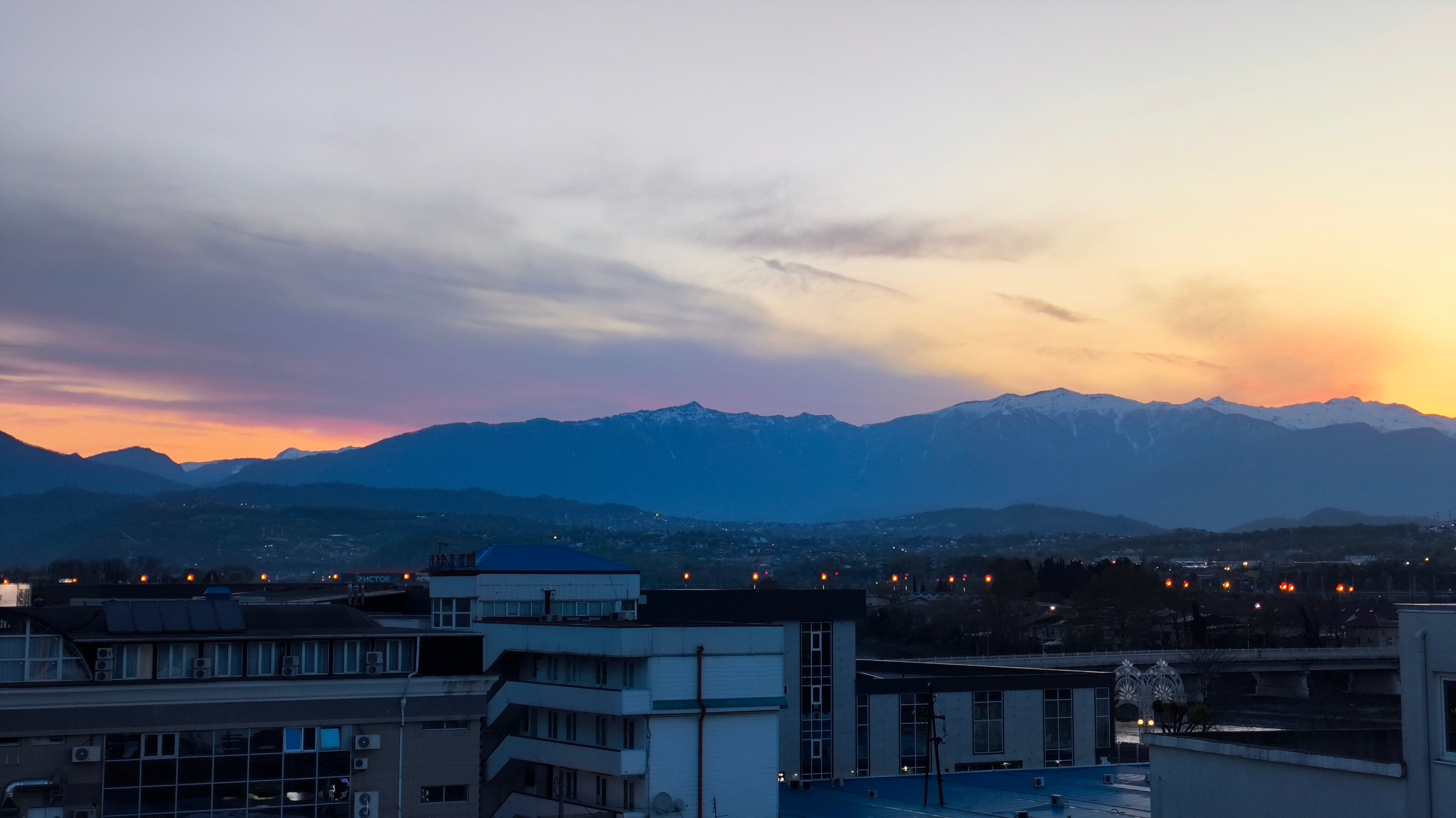 Фото Адриано