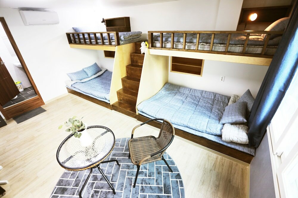 Фото Little Star Guesthouse