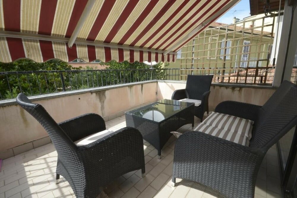 Фото Villa Marisa bed breakfast and books