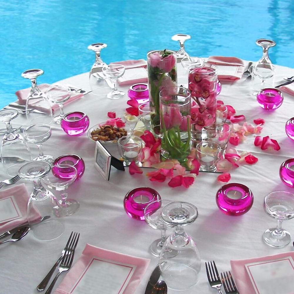 Фото Anemomylos Bungalows