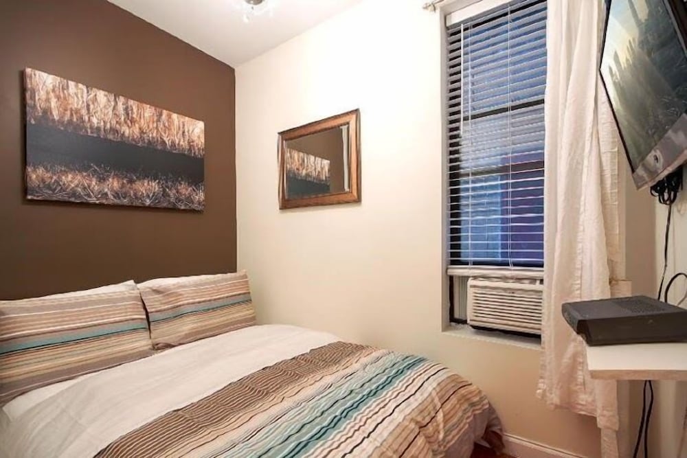 Фото Washington Heights Apartments