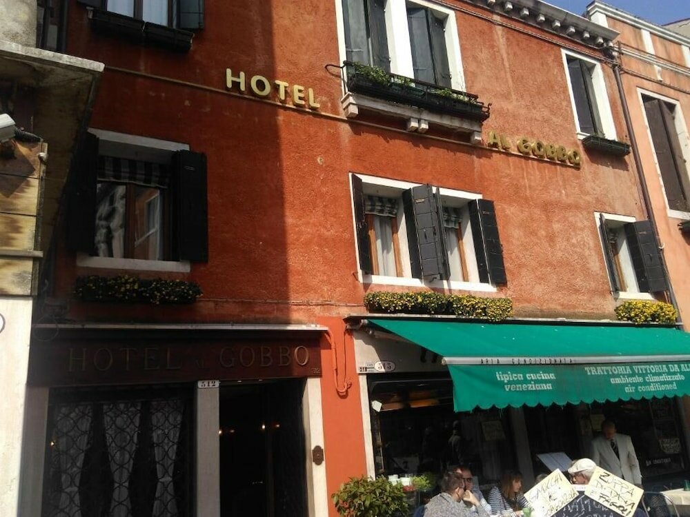 Фото Albergo Al Gobbo