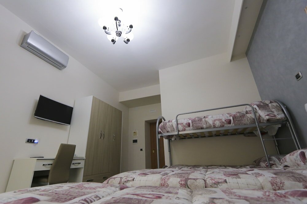 Фото Donn'Anna Bed & Breakfast