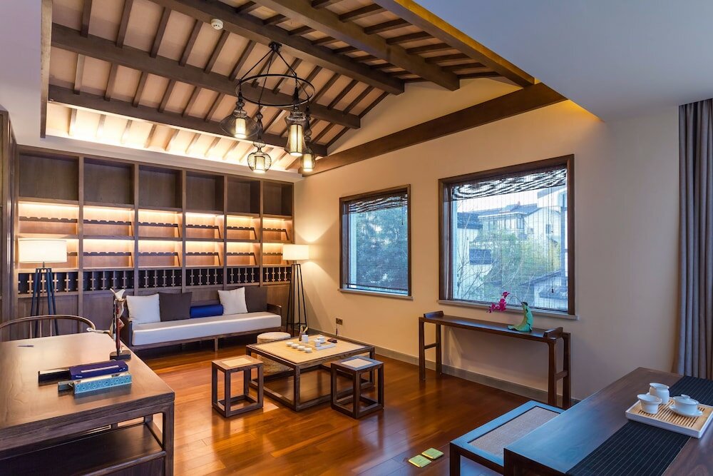 Фото Xun Zhen She