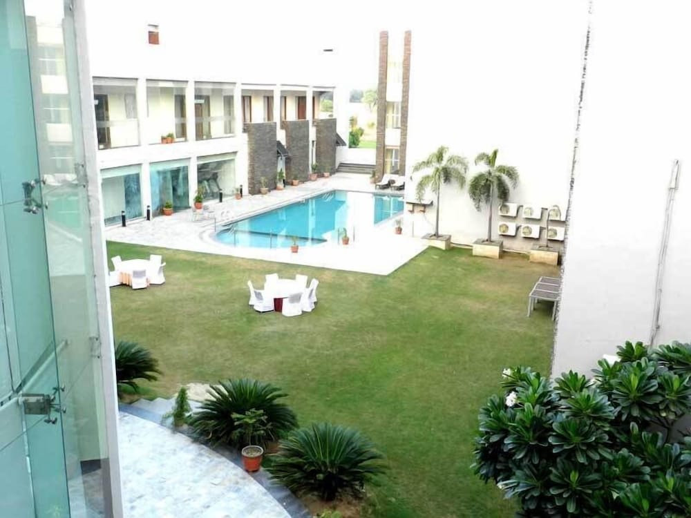 Фото Hotel Hans Resort