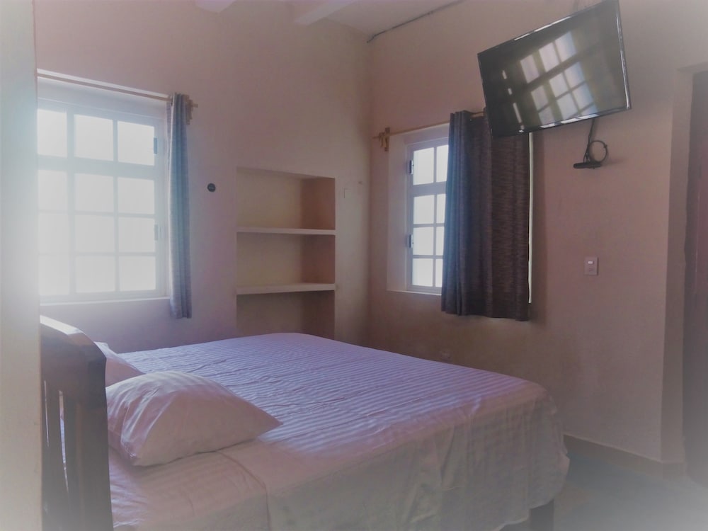 Фото Mayab Suites Hotel