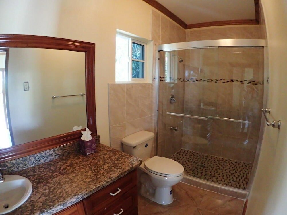 Фото Summerhill, 8br by Jamaican Treasures