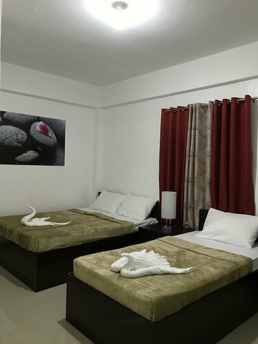 Гостиница 4C's Tourist Lodge в Пуэрто-Принсесе