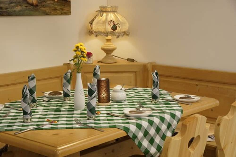 Фото Edel Weiss Hotel Und Restaurant