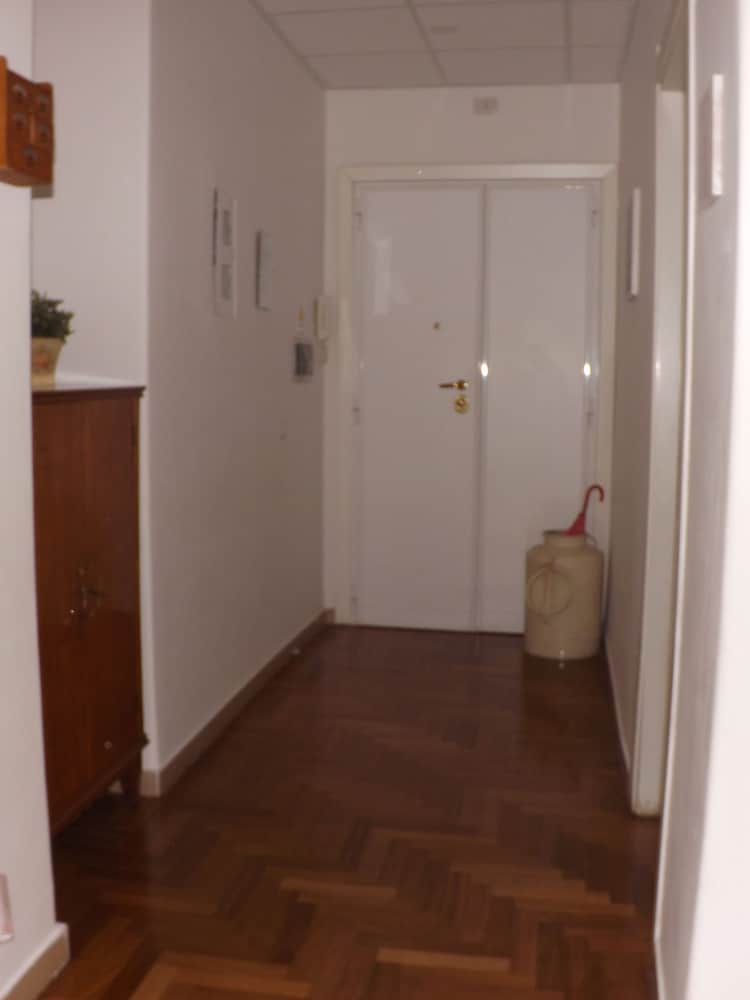 Фото Retrò Guesthouse